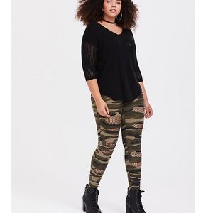 Torrid leggings NWOT
